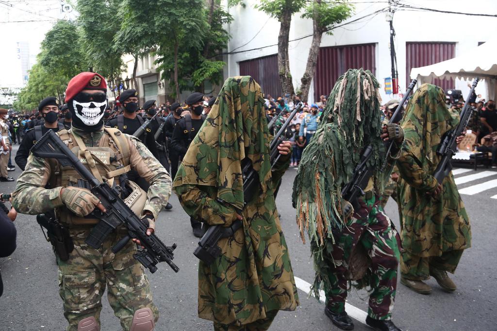 Pemkot Surabaya dan Koarmada Gelar Parade Meriahkan Hari Armada RI ke-79