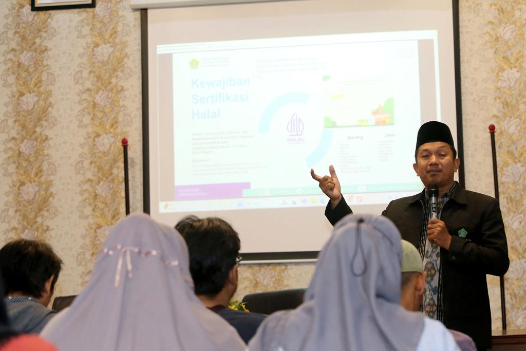 Gandeng Kemenag dan MUI, Pemkot Sosialisasikan Sertifikasi Halal untuk UMKM