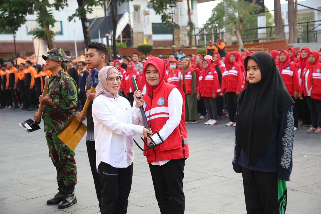Pemkot Libatkan 4.000 Warga Gelorakan Surabaya Bergerak Jilid II